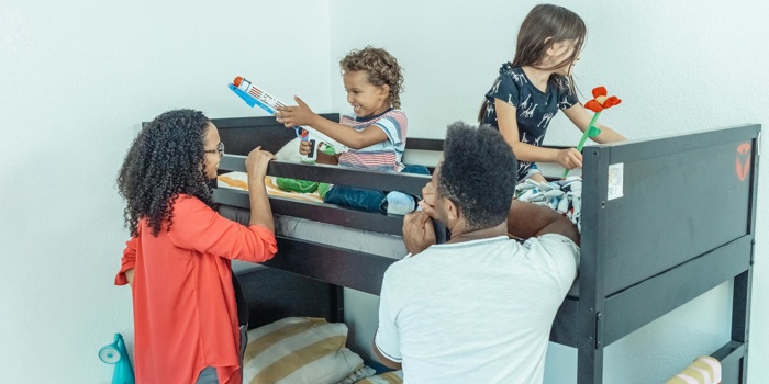 How to Create a No-Phone Zone That Improves Family Connection